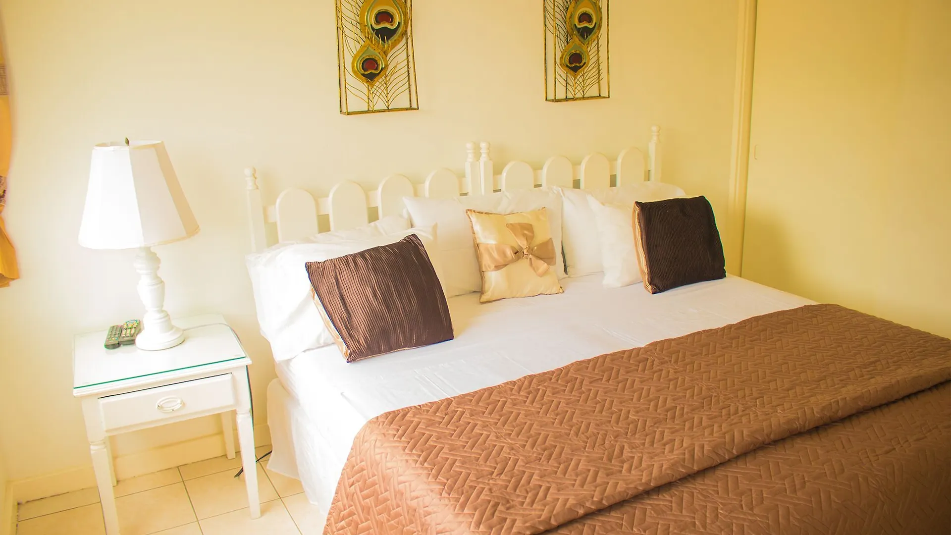 Beach Shores At Turtle Tower Ocho Rios Lejlighed